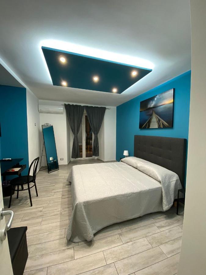 Casa Vacanze Figurelle Napoli Eksteriør billede